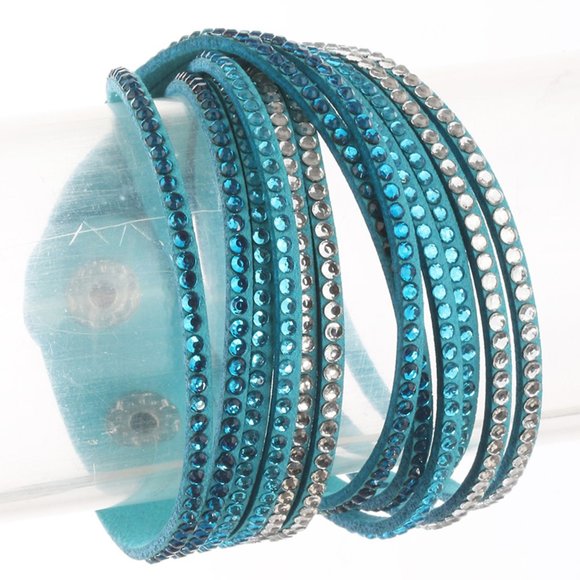 Jewelry - $8 ✿Multi strand bracelet